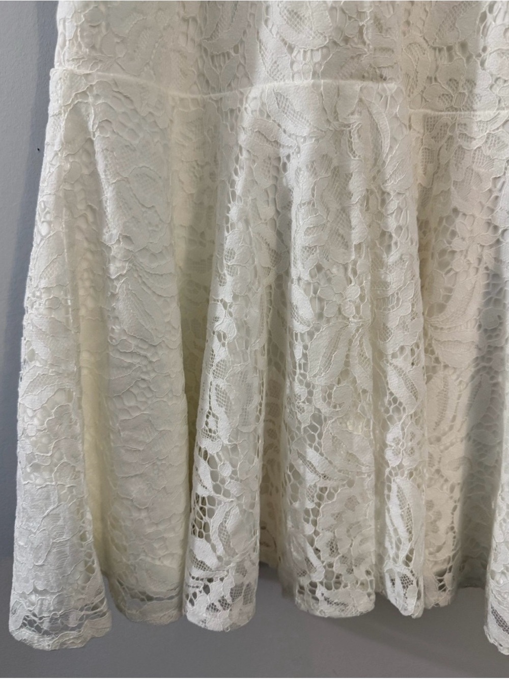 Lulu’s Found Your Love White Trumpet Lace Midi Dress NEW Medium - Picture 10 of 13
